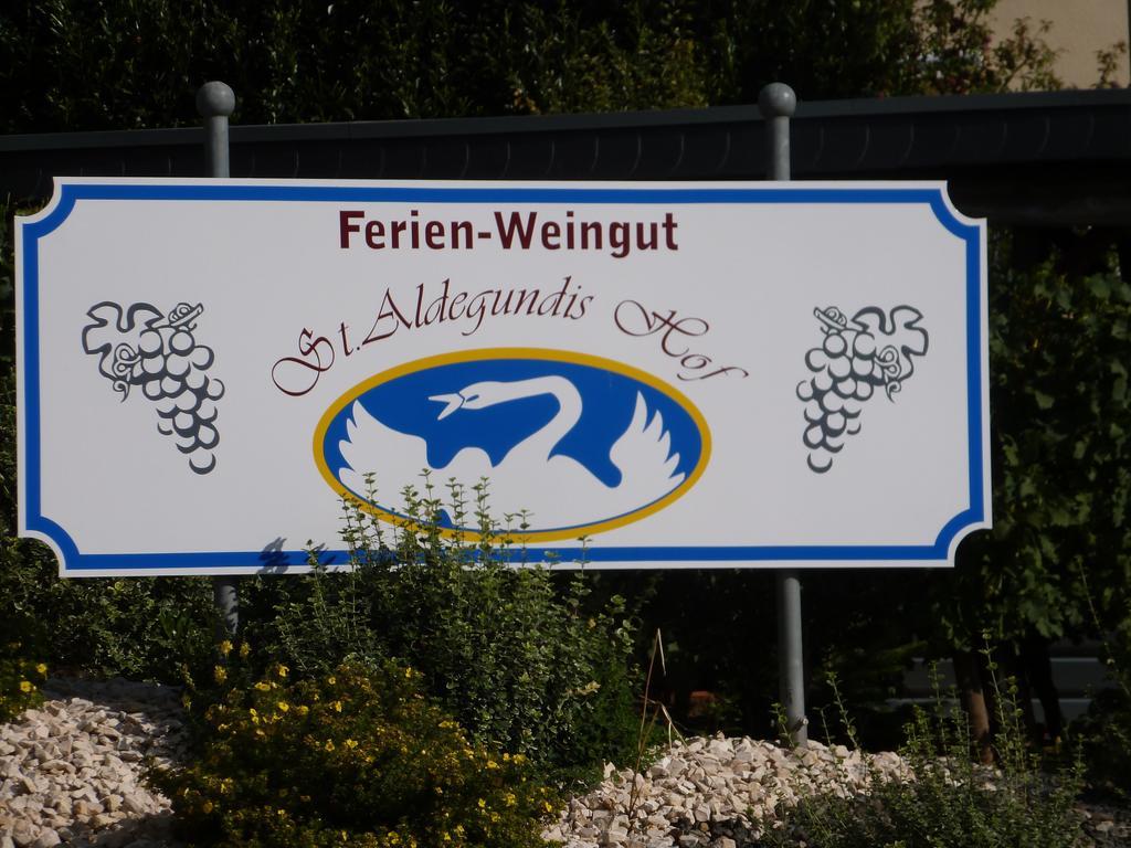 Wein- Und Gaestehaus St. Aldegundishof Sankt Aldegund Zewnętrze zdjęcie