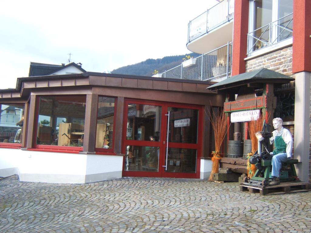 Wein- Und Gaestehaus St. Aldegundishof Sankt Aldegund Zewnętrze zdjęcie